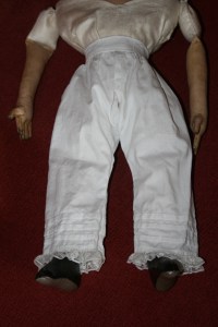 Doll in pants 400 5824