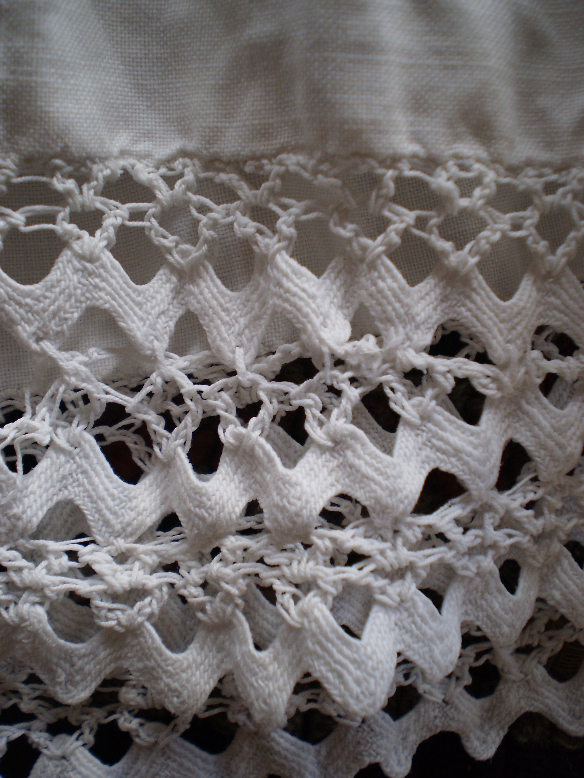 Waved Braid or The Amazing Things You Can Do With Rick Rack – Izannah ...