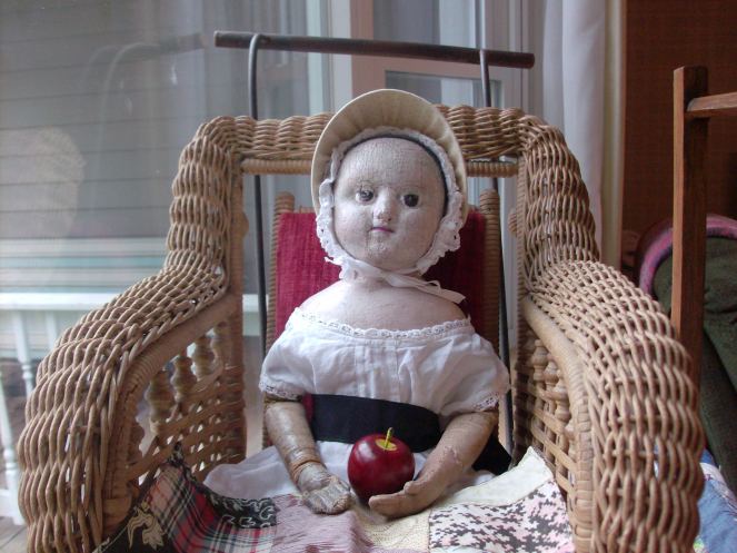 One of the members of my Izannah Walker Reproduction Dollmaking Class was kind enough to share photographs of her 16 inch antique Izannah with the class.  