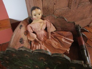 antique Izannah Walker dolls from the colection of Paula Walton www.izannahwalker.com