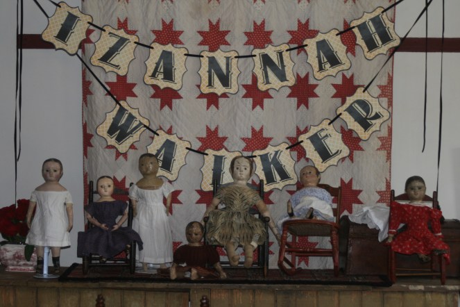 Sisterly reunion of Izannah Walker dolls!