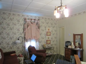 Metzger Sunday house living room.