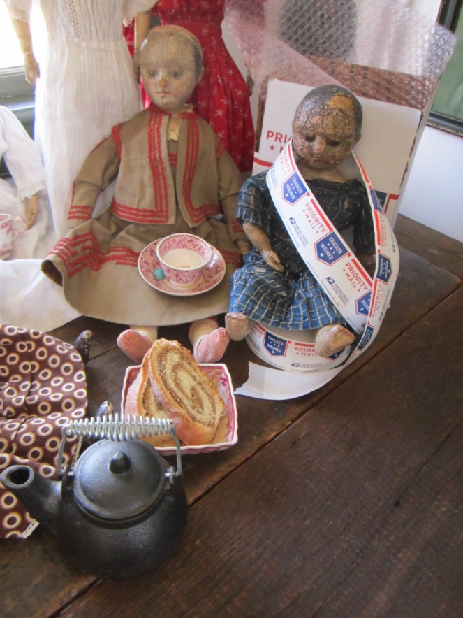 "Wasn't it nice of Mary, Anna and Pauline to bake us a Christmas treat?"  "Anna and Pauline are such good cooks."