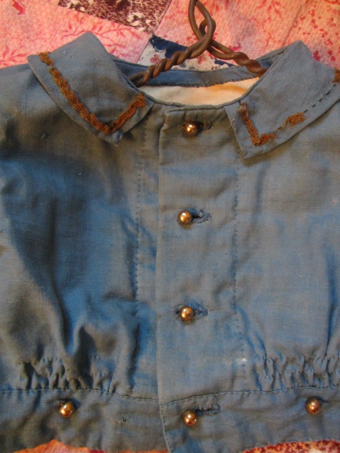 A close up look at the hand sewn c. 1850's boy's jacket. <3