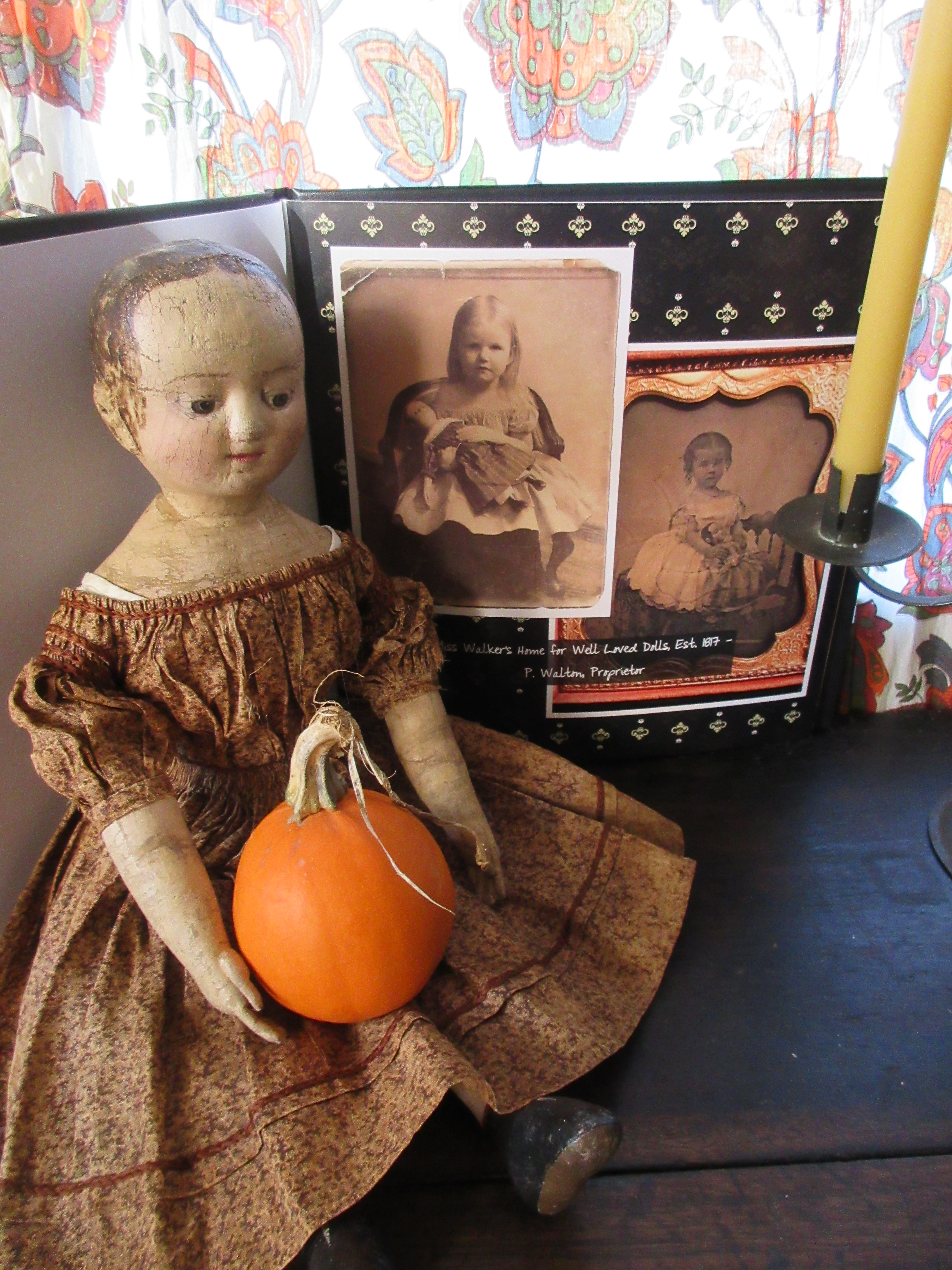 Josephine wishes you a very Happy Halloween!