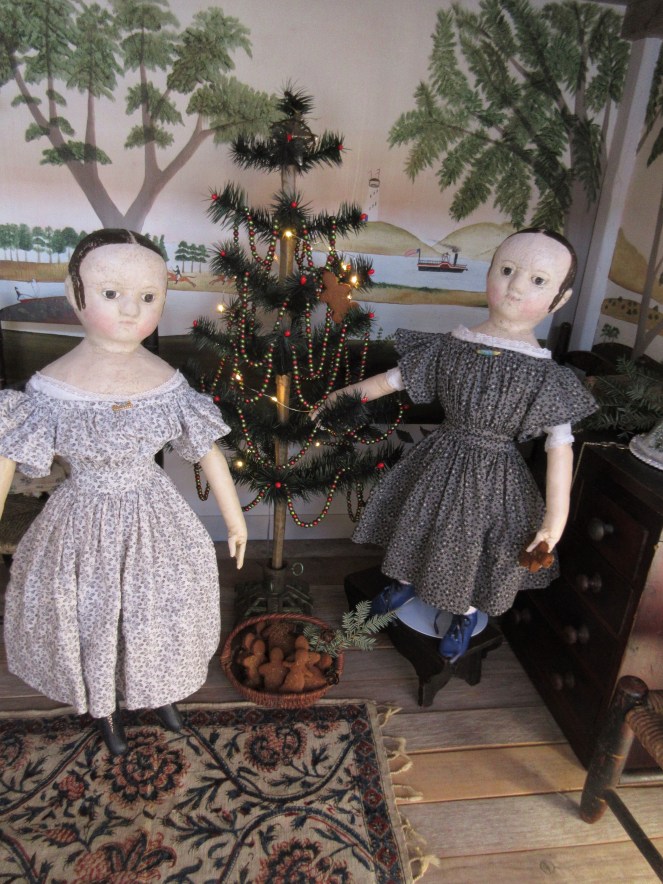 Decorating the tree with gingerbread - A sweet Christmas sale